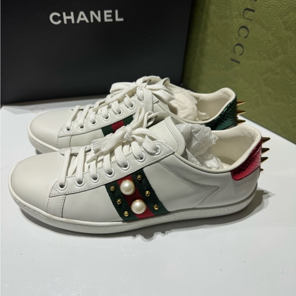 Gucci shoes size 37 - Picture 2 of 7
